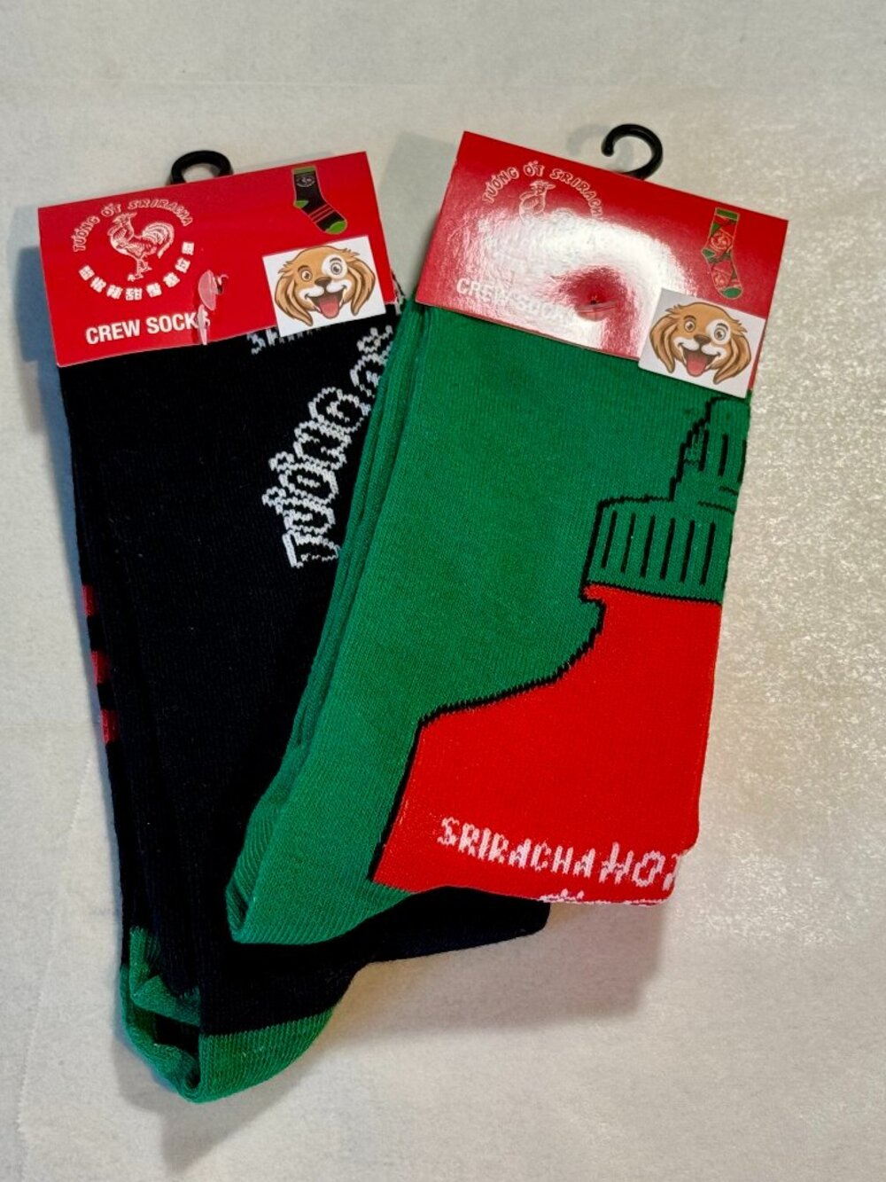 2 Pairs Sriracha Hot Sauce Novelty Crew Socks Size 6-12/13 OSFM